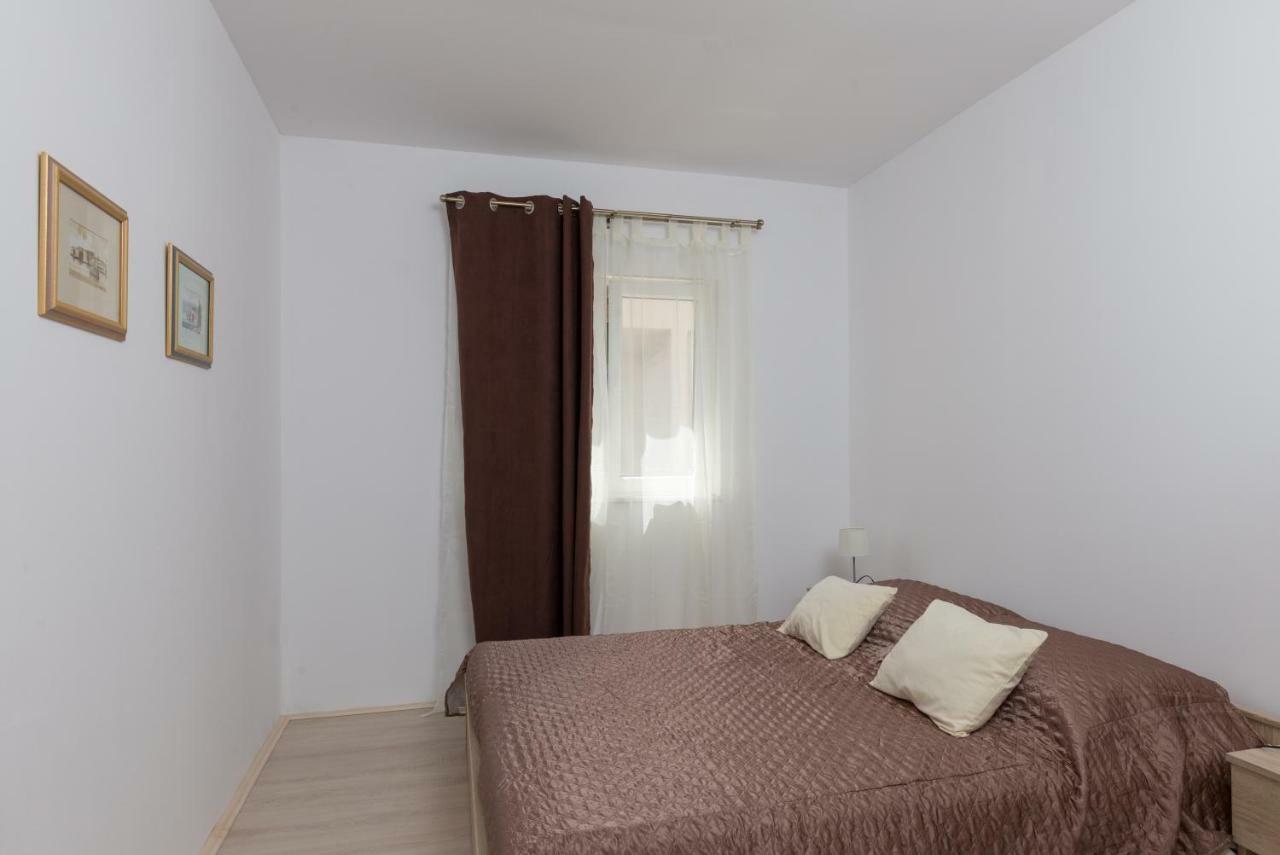 קאבטאט Apartman Rokolj מראה חיצוני תמונה