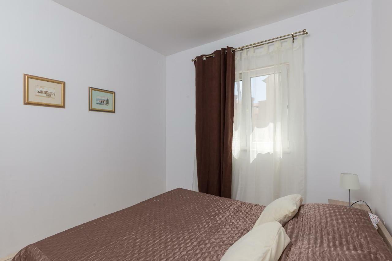 קאבטאט Apartman Rokolj מראה חיצוני תמונה